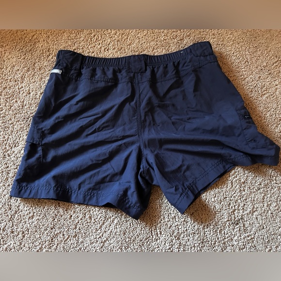 Columbia Blue Cargo Shorts with Elastic Waistband - Picture 12 of 12